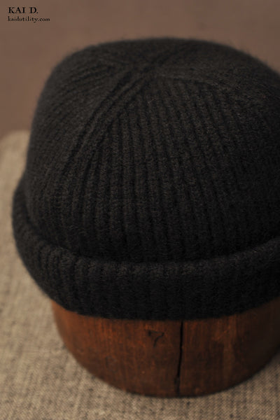 Mongolian Cashmere Ribbed Beanie - Black