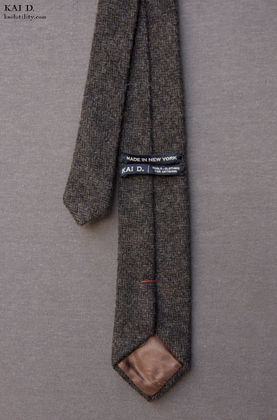 Brushed herringbone tweed tie - Dusty Brown