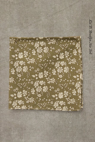 Antique Floral Pocket Square - Pea green
