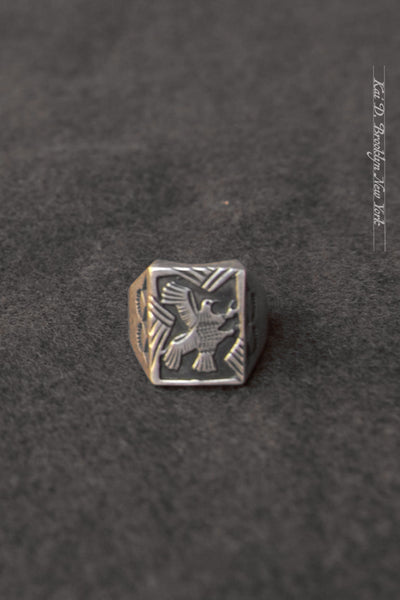 Vintage Signet Ring - Native American Bird - Size 10