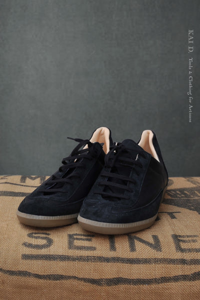 Sculpture Trainer - Black - 41, 43, 45