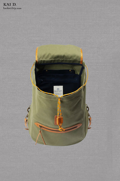 Camp Backpack - Green