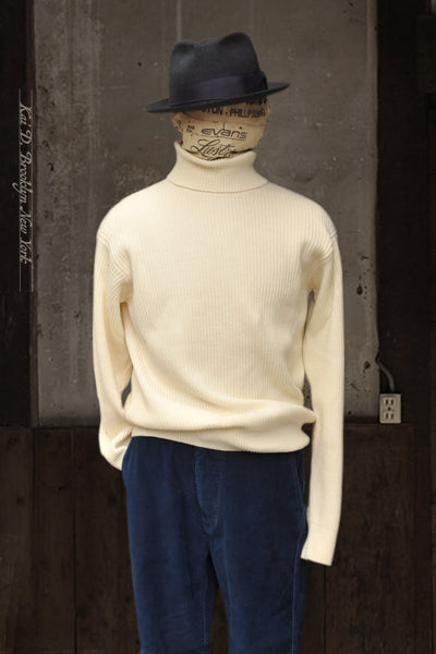 Perfect Ribbed Turteneck Sweater - Off White - M, L