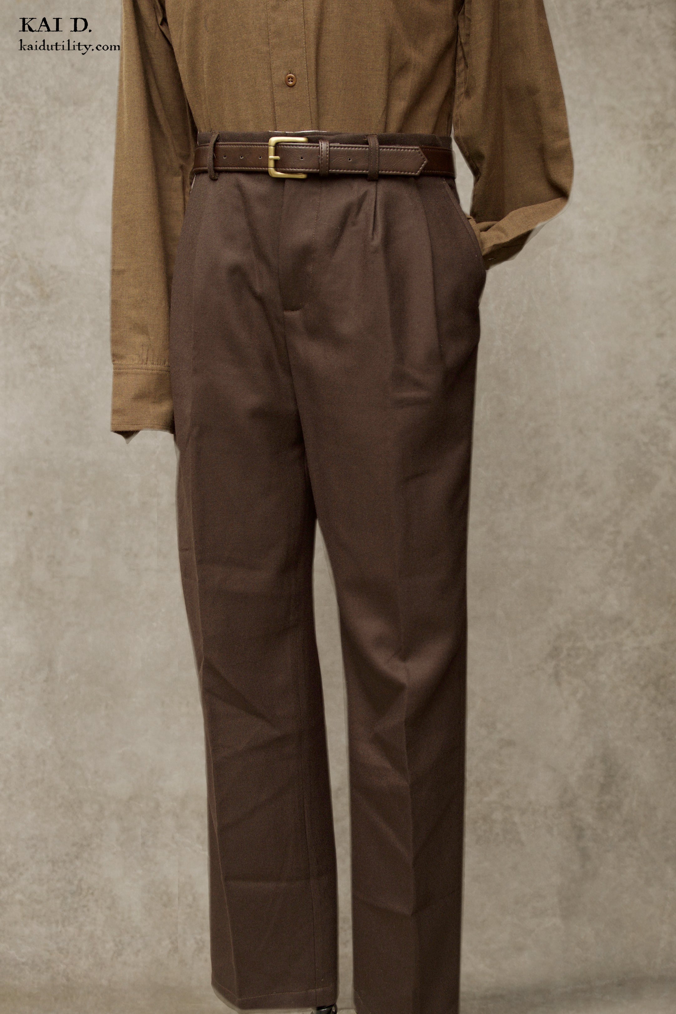 01dkbrownpant1.jpg?v=1692920479 01dkbrownpant1.jpg?v=1692920479