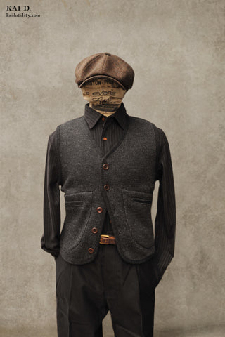 Emile Vest - M, L, XL