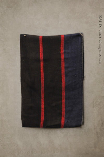 Ultra Light Cashmere Scarf -Black/Navy/Red