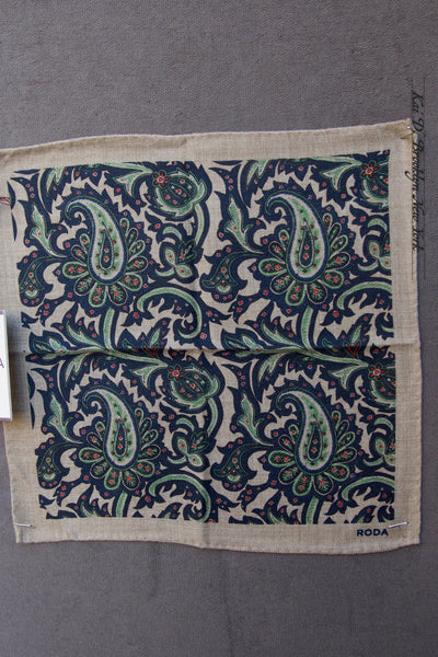 Light Wool Pocket Square - Beige Ground Paisley