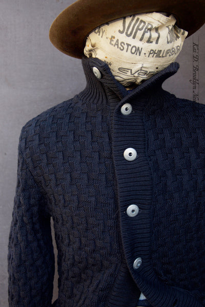 Stark Cardigan - Navy - M, L, XL