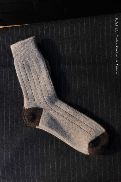 Cashmere Socks - Womens - Fawn/Dark Brown