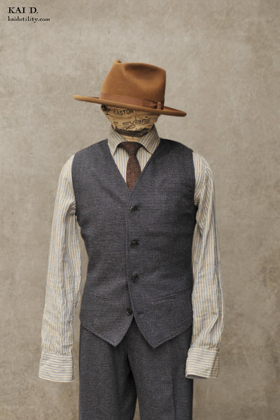 Daniel Vest - Midnight - M, L