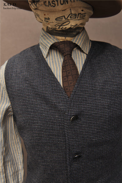 Daniel Vest - Midnight - M, L