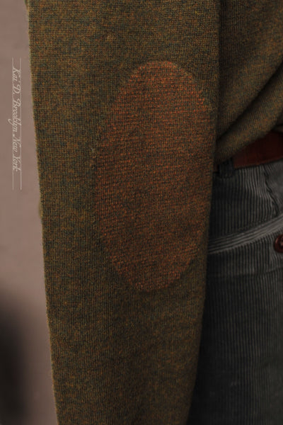 Superfine Merino V Neck Sweater - Green/Rust - 4(M), 5(L), 6(XL)