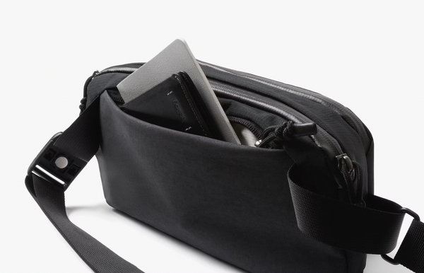 Venture Ready Sling Bag - black