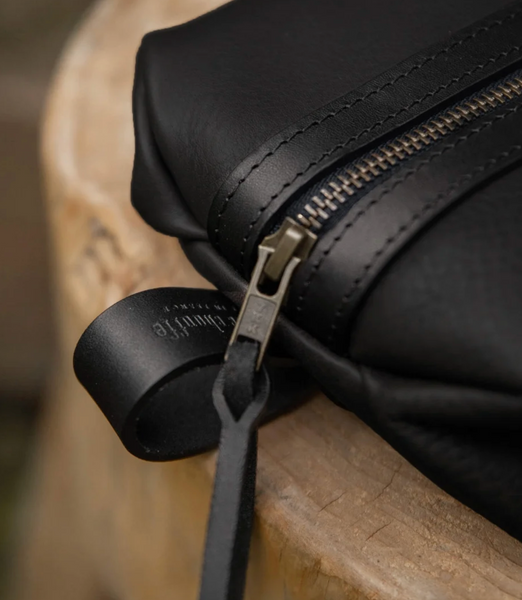Zazou Toiletry Case - Black