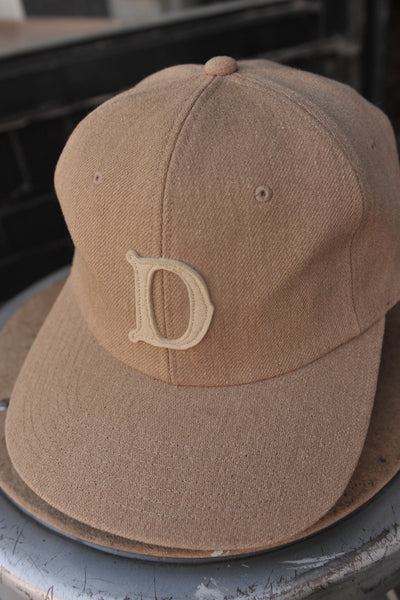 Umpire Six Panel Cap - Beige - One Size