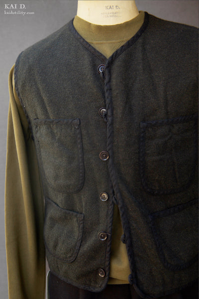 Cruiser Vest (shorter version) - Boiled Wool - L