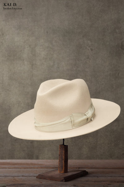 Stylemaster Hat - Bone - 34, 36, 38