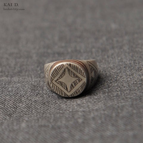 Vintage African Ring (Four Point) - Size 9