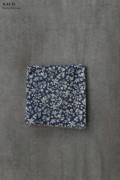 Reversible Petit Floral Pocket Square - Smalll Blue Floral