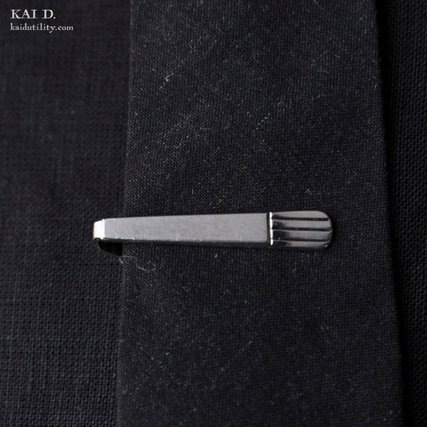 Vintage Tie Clip - P (modernist)