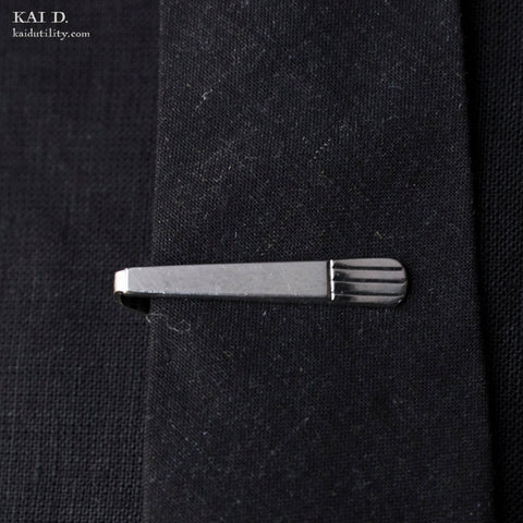 Vintage Tie Clip - P (modernist)