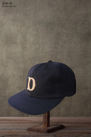 Umpire Six Panel Cap - Navy - one size