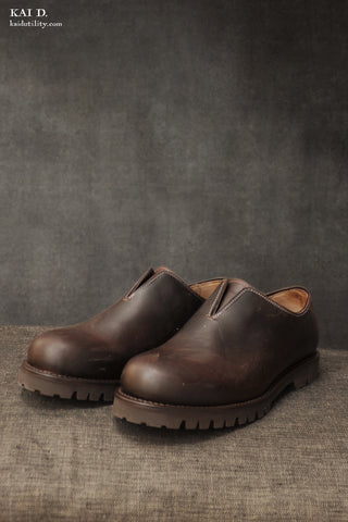 Artist Shoe - Chestnut- 41, 42