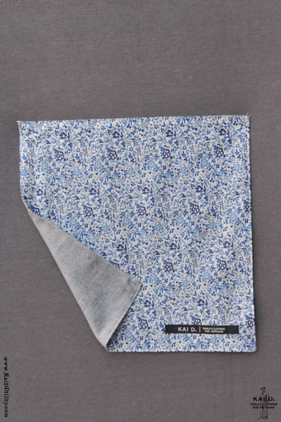 Reversible Petit Floral Pocket Square - Liberty Blue