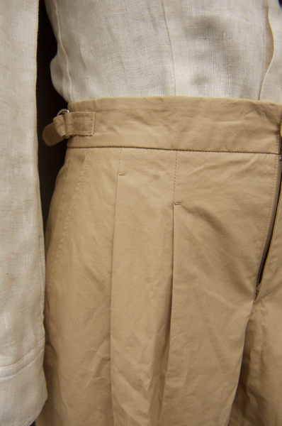Double Pleat Bermuda Shorts - Sand - 32
