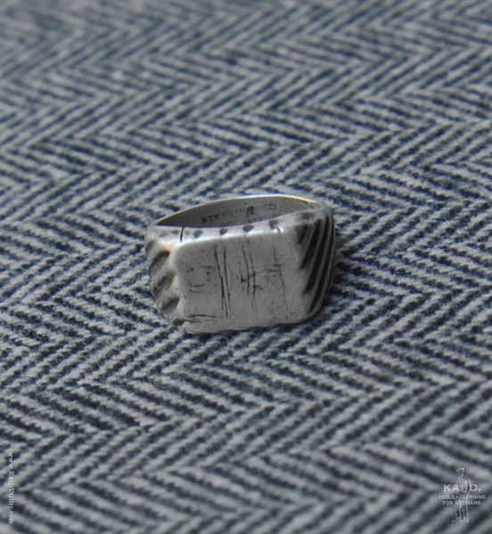 Vintage Signet Ring - 10 1/2