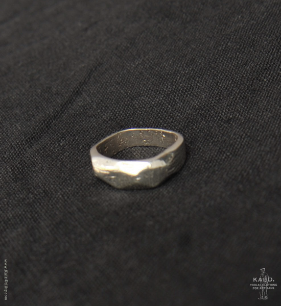 Vintage Sterling Silver Ring - Size 8.75