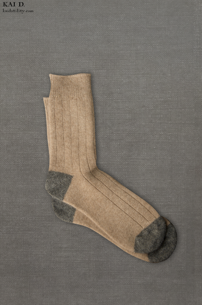 Cashmere Socks - Womens - Wheat Heather