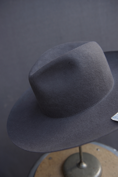 Wide Brim Traveler's Hat - Grey - 36, 38