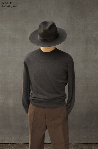 Mongolian Cashmere Sweater - Deep Charcoal - M