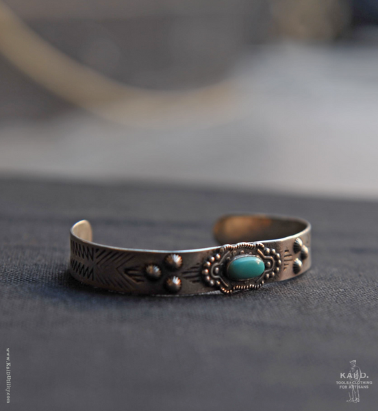Sterling Silver cuff bracelet - navajo