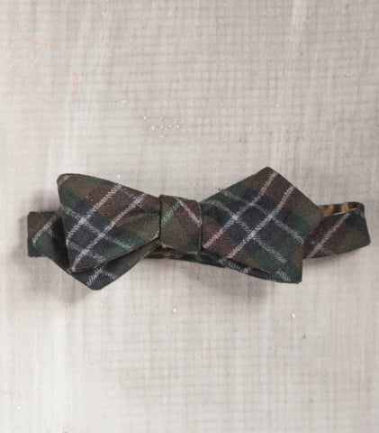 Wool Plaid Bowtie